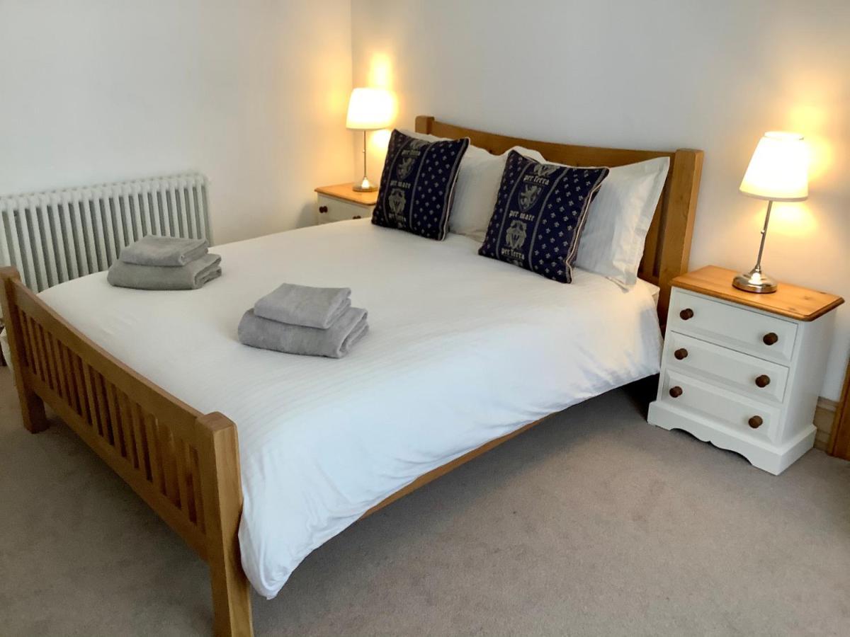 Scarborough House - Adults Only Holiday Home Торки Екстериор снимка